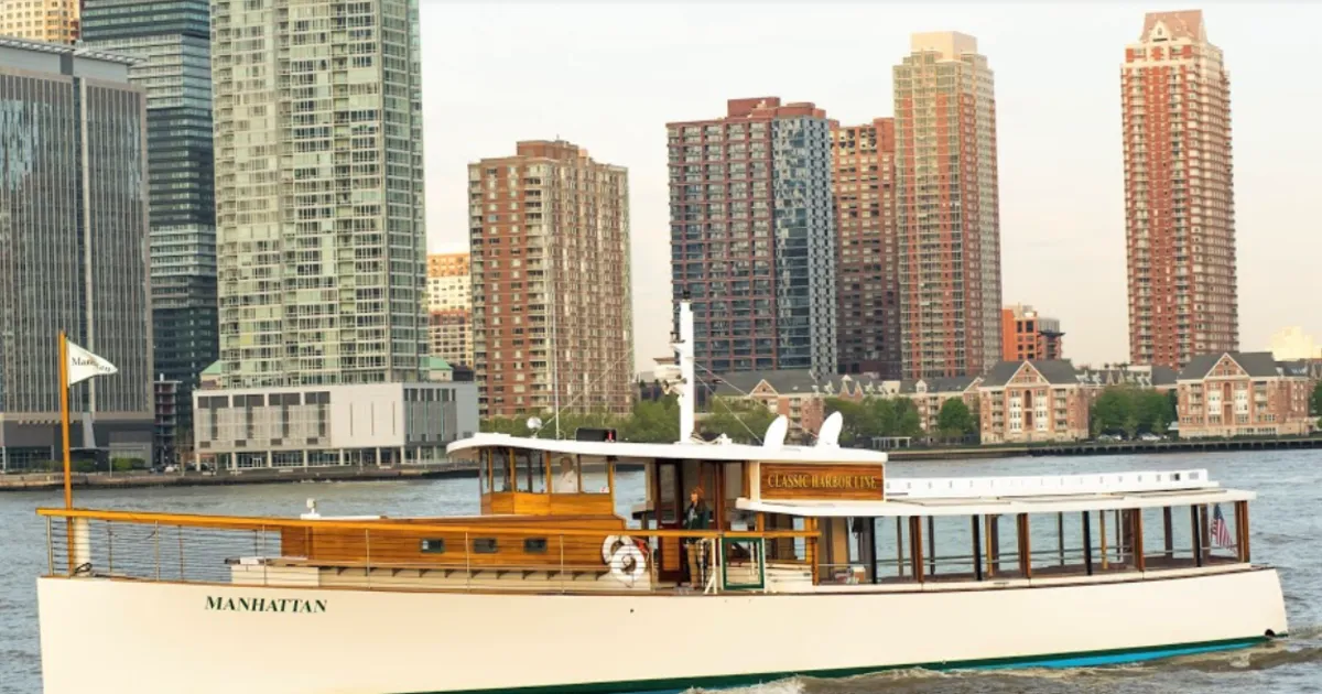 AIANY waterway tour to Freshkills Park